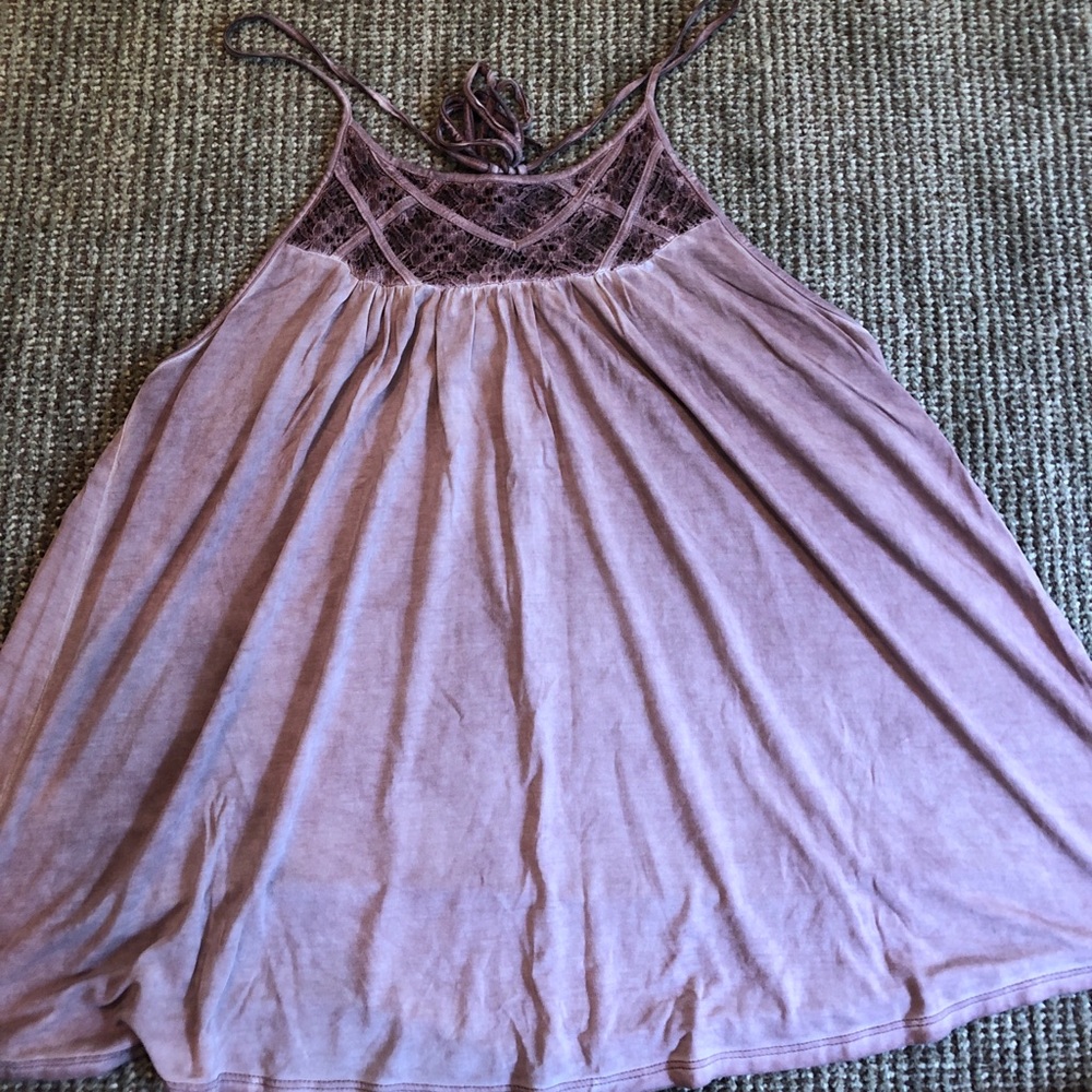 Buckle Spaghetti strap shirt